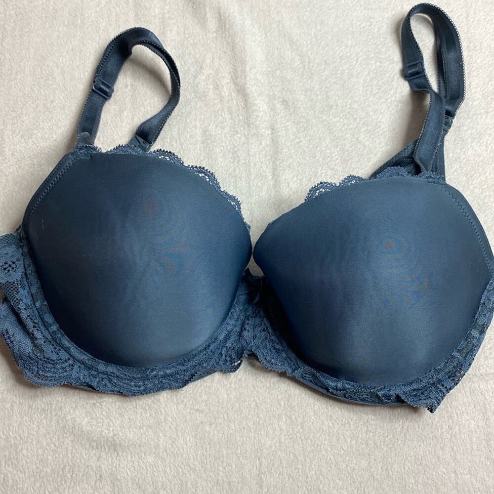 Victoria's Secret Dream Angels Lined Demi underwire bra in blue size 36C